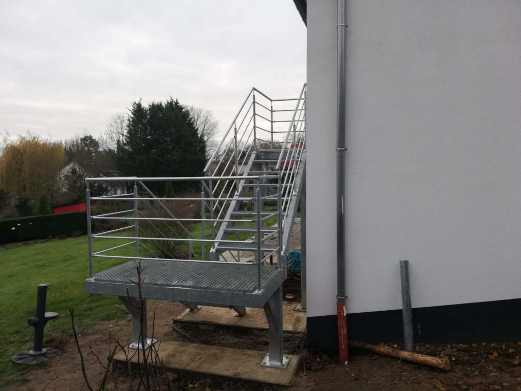 Außentreppe Gitterrost